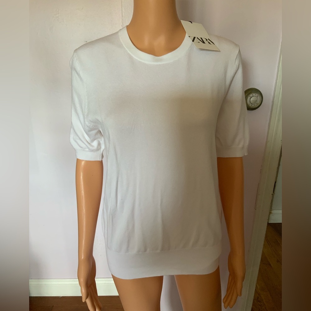 ZARA White Short Sleeve Crewneck Knit Top
